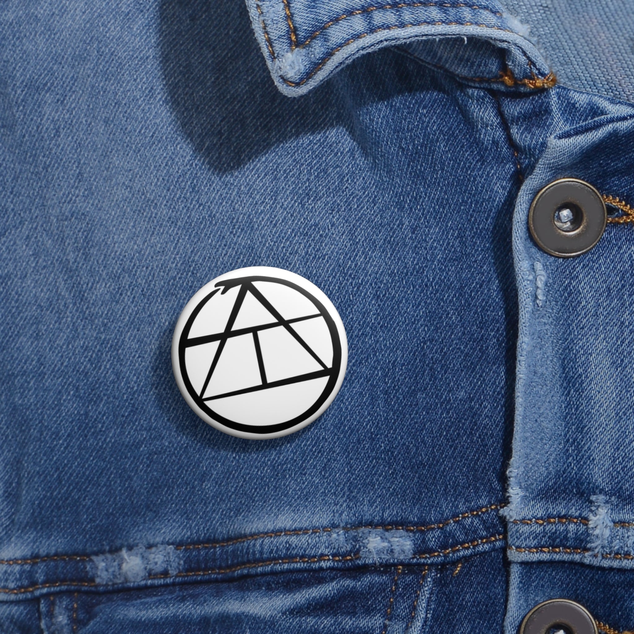 Arcana ink logo— Minimal Black & White Round Badge